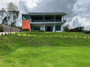 Peak’s House